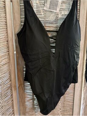Swimsuits For All Black One-Piece V-Neck Swimsuit